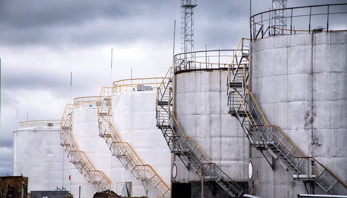 Industrial storage tanks coating project